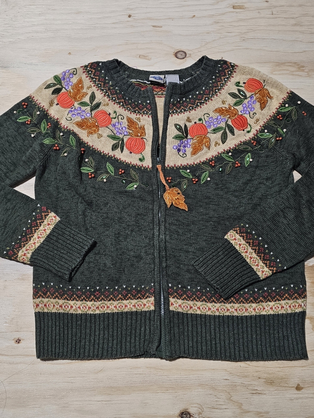 Vintage Shaver Lake Fall Embroidered Sweater Sz M Whimsy Beaded Cottagecore